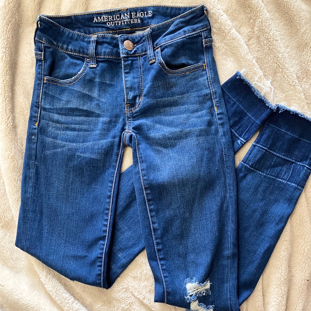 00 american eagle high waisted distressed jeggings
